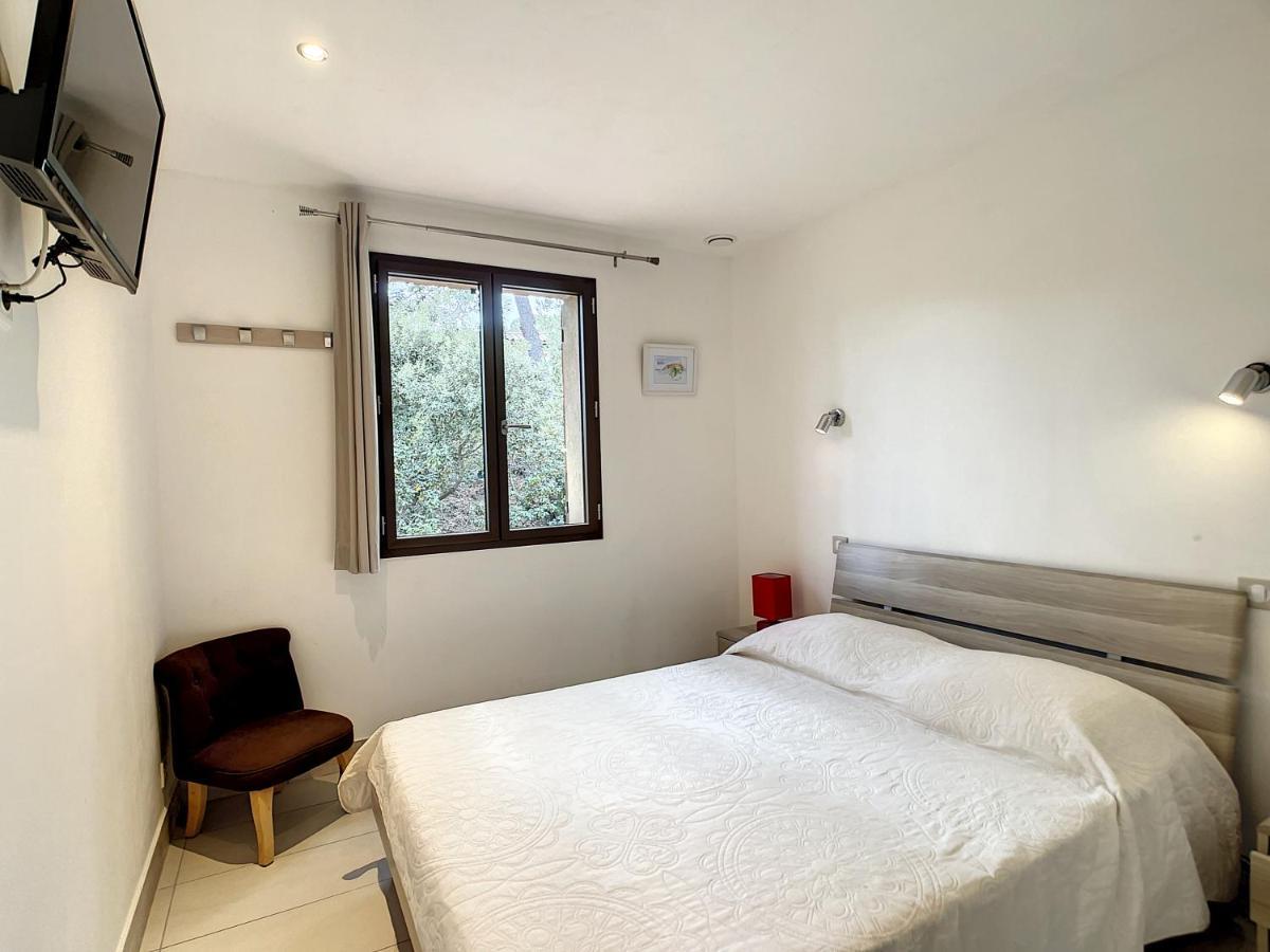 La Petite Bergerie Villa Le Plan-de-la-Tour Luaran gambar
